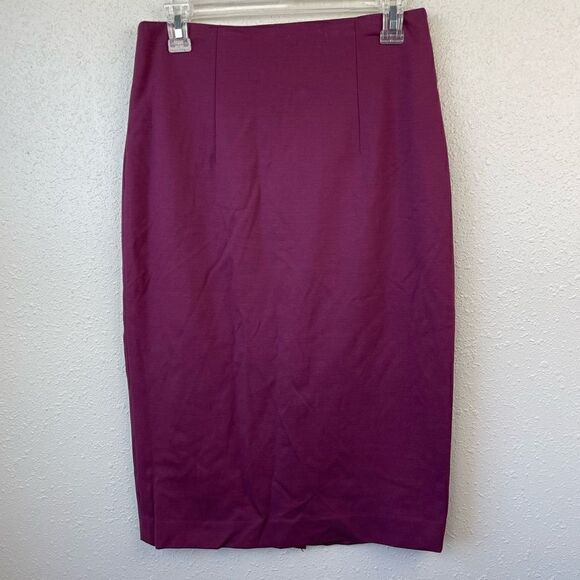 Halogen Maroon Stretch Fit Midi Skirt Size 8 EUC - Picture 1 of 6